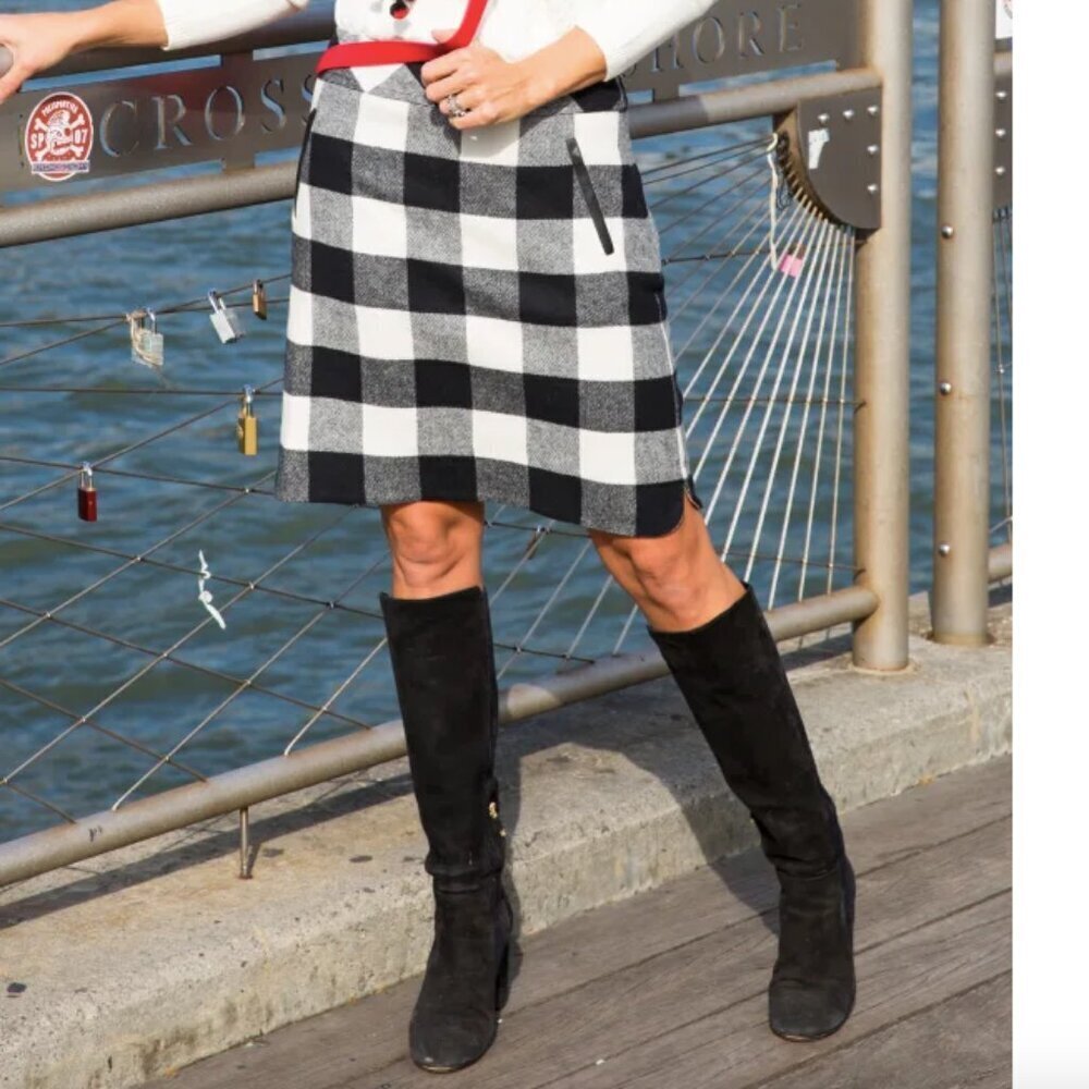 TALBOTS Skirt Buffalo Check Plaid Wool Blend Black White Faux Leather Accents 6